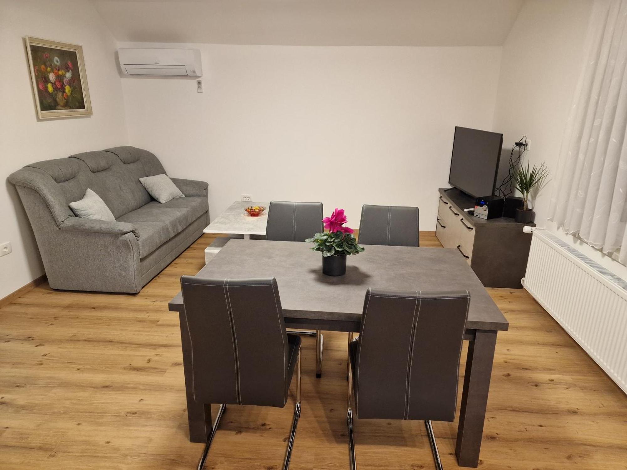 Vila Lastovka Ljubljana Ngoại thất bức ảnh